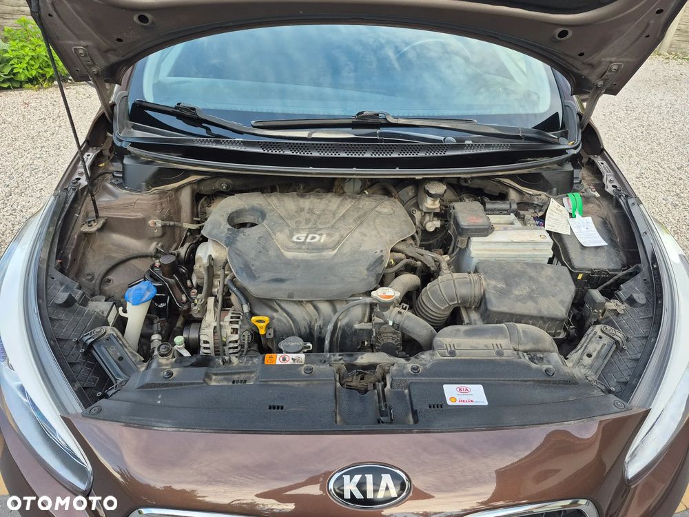 Kia Ceed 1.6 GDI Spirit - 18