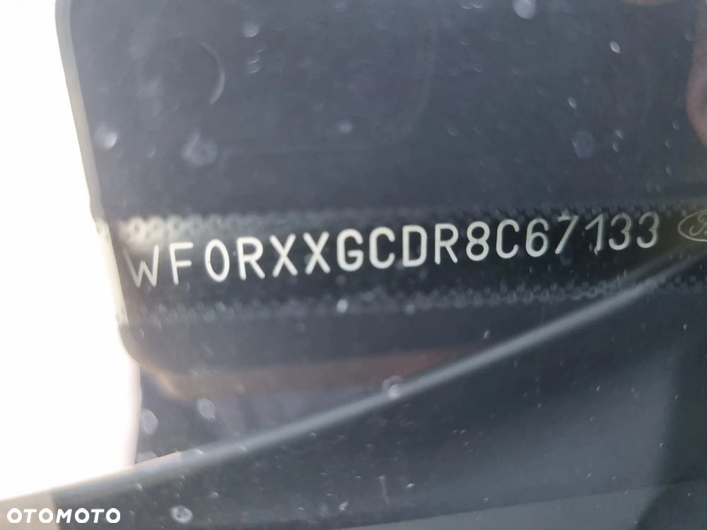 Ford Kuga - 13