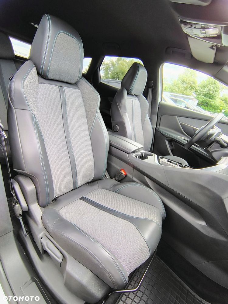 Peugeot 3008 1.2 PureTech Active Pack S&S EAT8 - 10