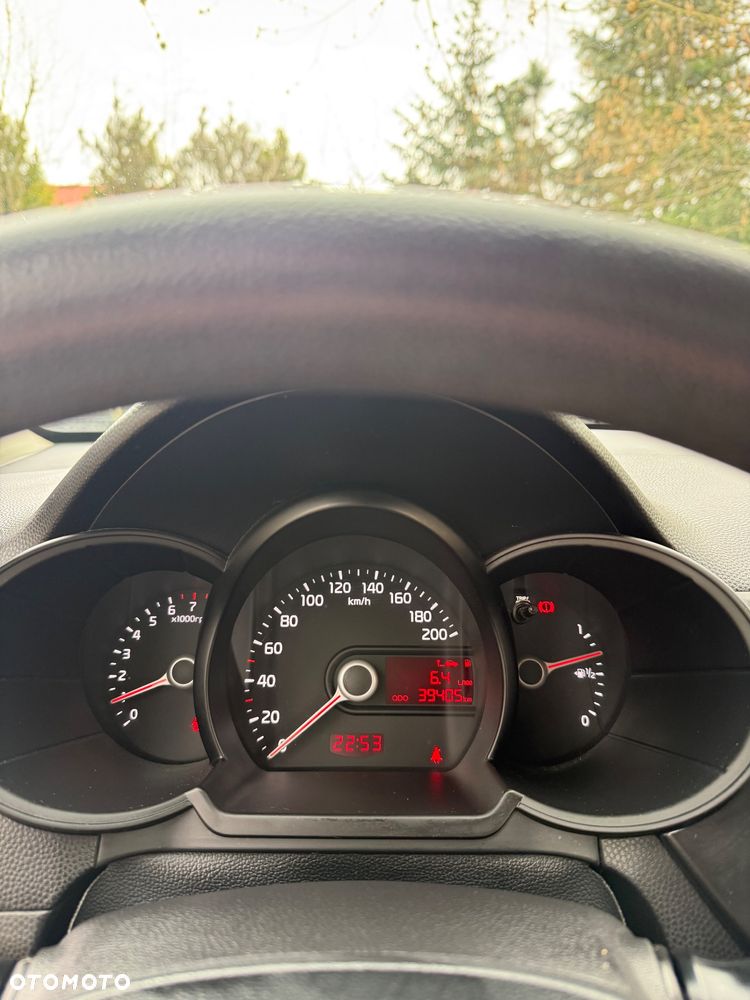 Kia Picanto 1.0 L - 13