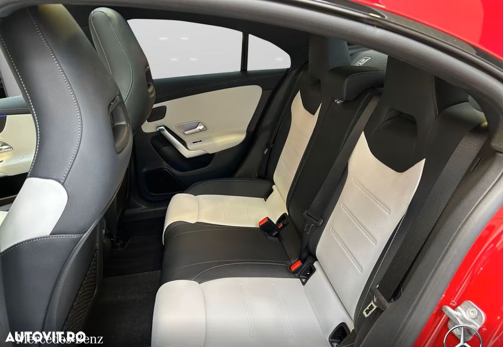 Mercedes-Benz CLA 250 e 8G-DCT AMG Line Advanced Plus - 20