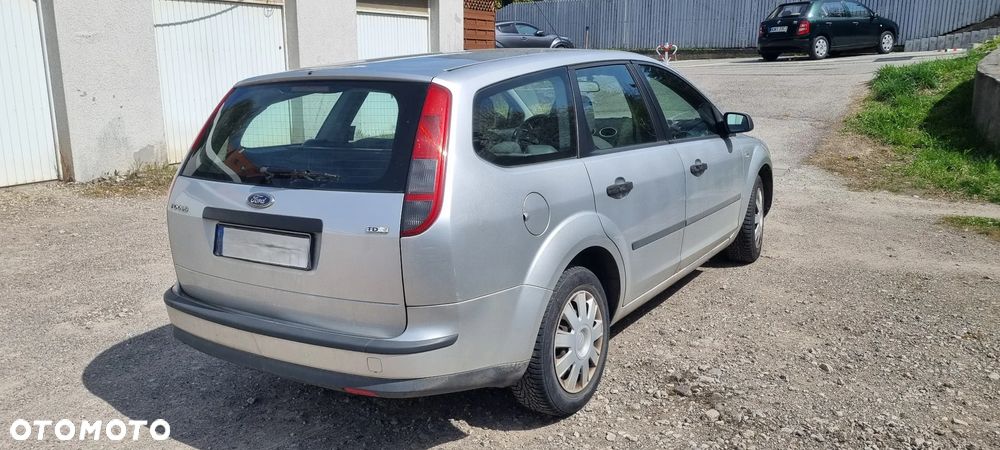 Ford Focus - 7