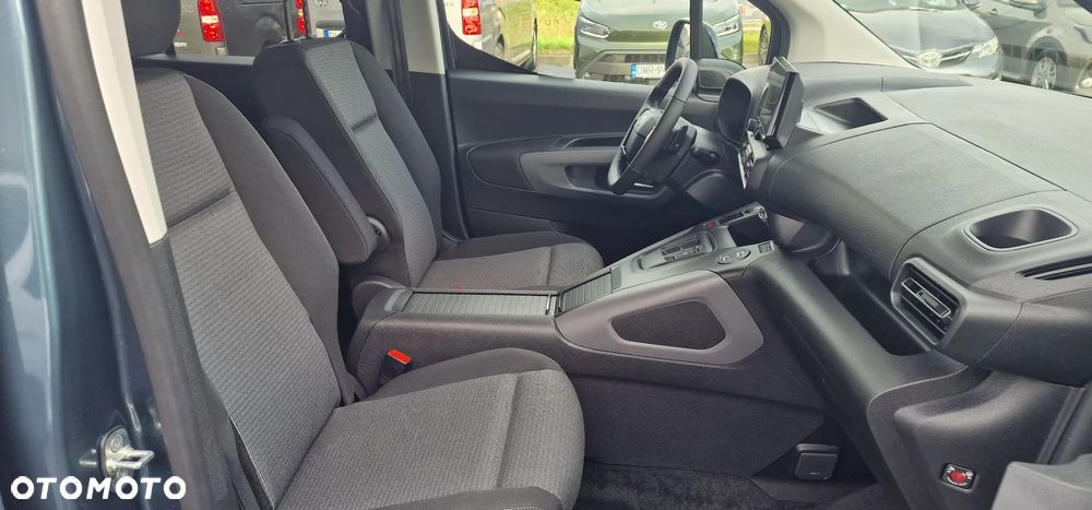 Toyota Proace City Verso 1.5 D-4D VIP - 11