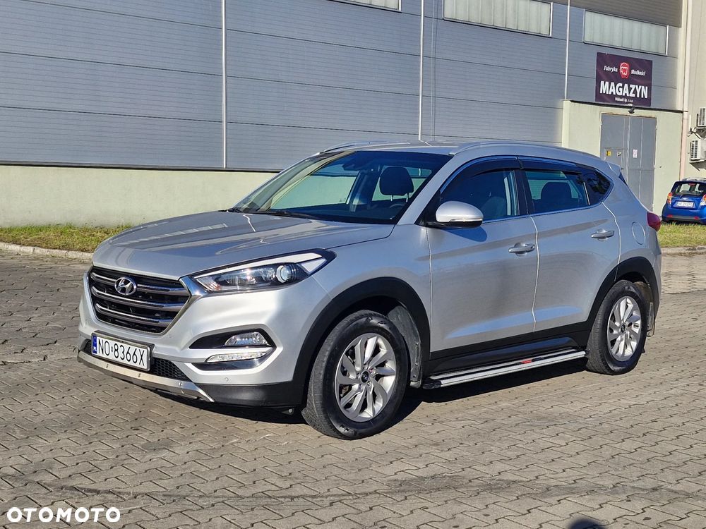 Hyundai Tucson 1.6 GDI BlueDrive Style 2WD - 9