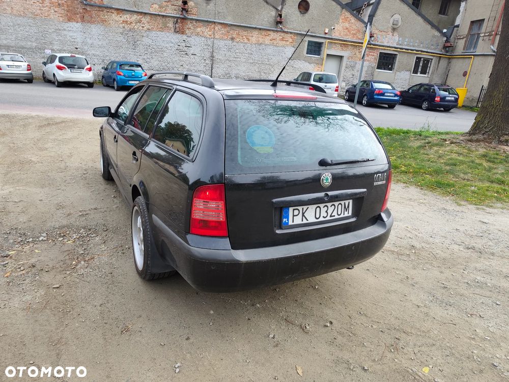 Skoda Octavia 2004 photo 3