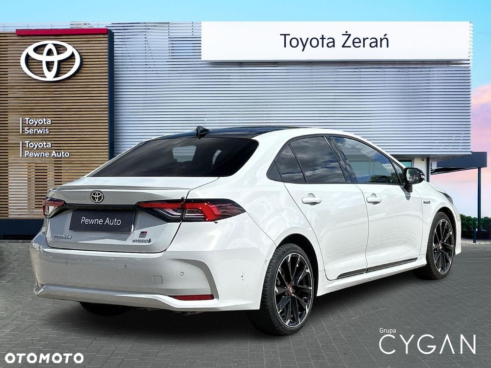 Toyota Corolla - 5