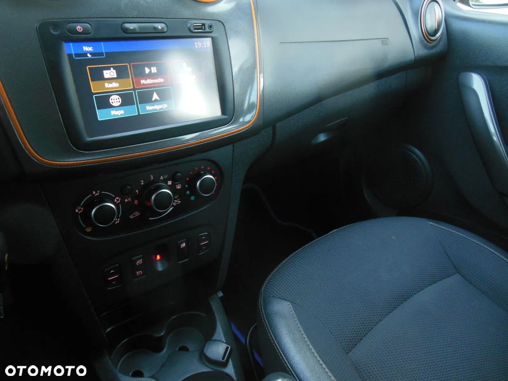Dacia Logan TCe 90 (S&S) Stepway - 23