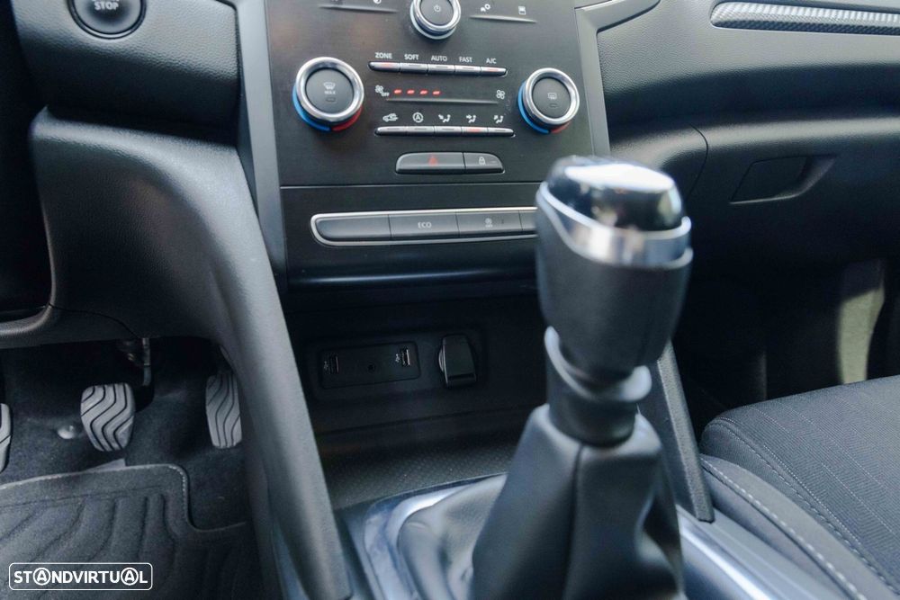 Renault Mégane Sport Tourer 1.5 Blue dCi Limited - 25