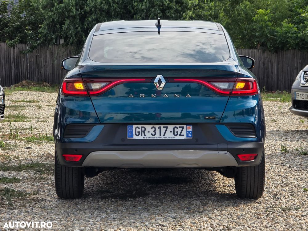 Renault Arkana E-TECH 145 Evolution - 13