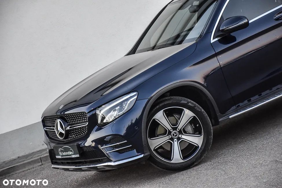 Mercedes-Benz GLC 300 4Matic 9G-TRONIC AMG Line - 15