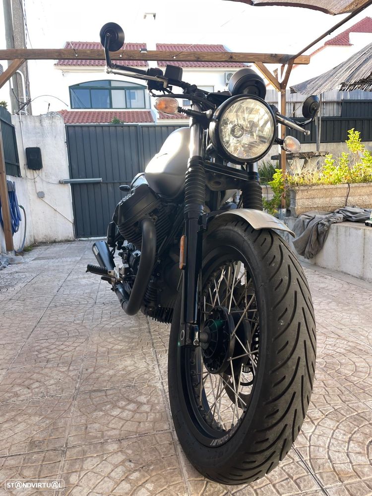 Moto Guzzi 750 v7 3 - 2