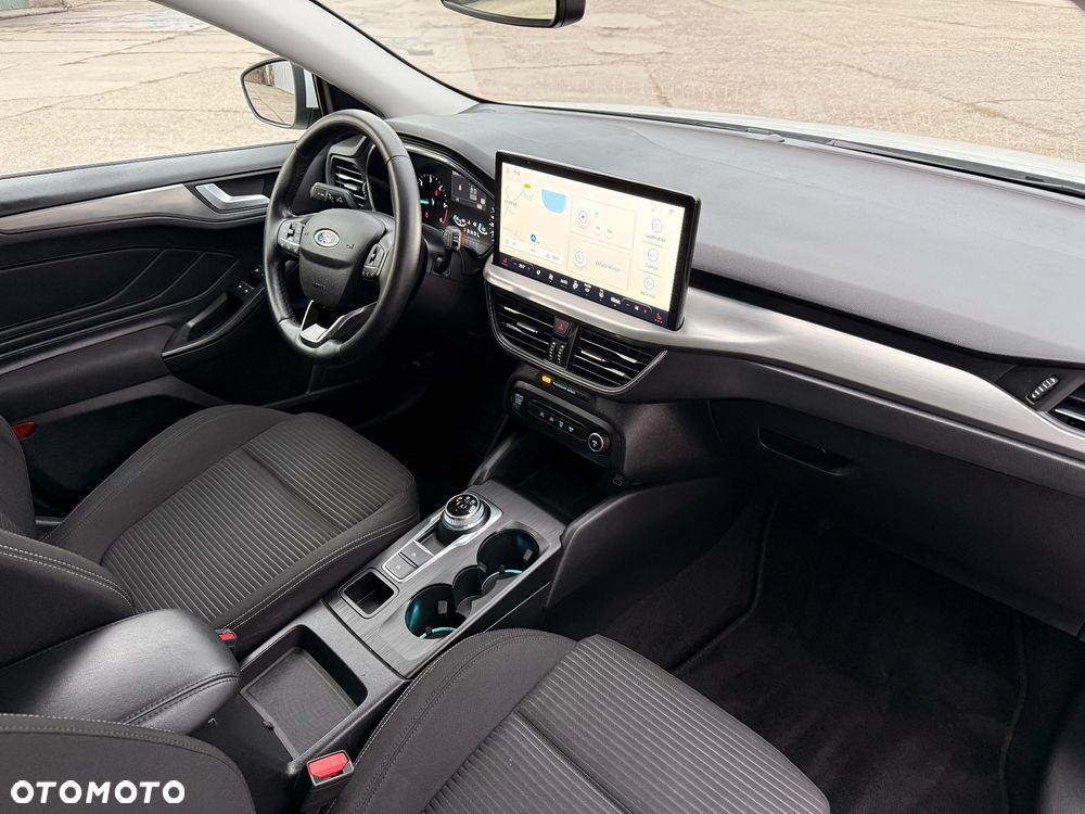 Ford Focus 1.5 EcoBlue STart-Stopp-System TITANIUM - 3