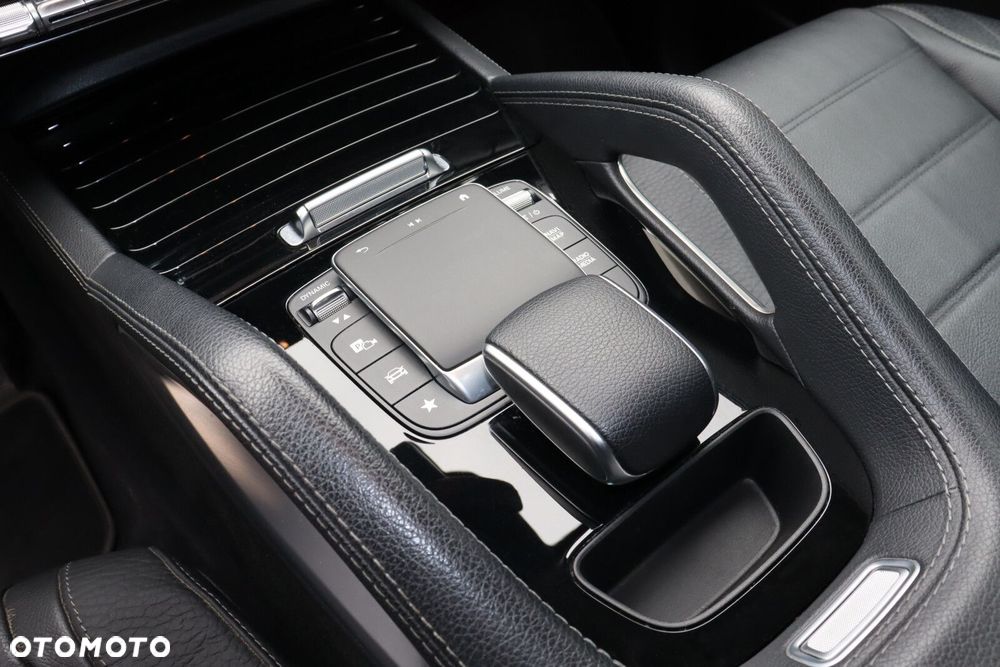 Mercedes-Benz GLE - 13