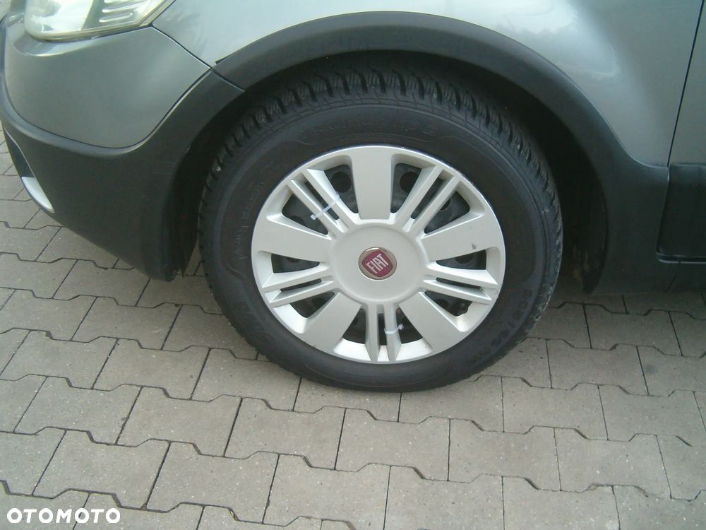 Fiat Sedici - 24