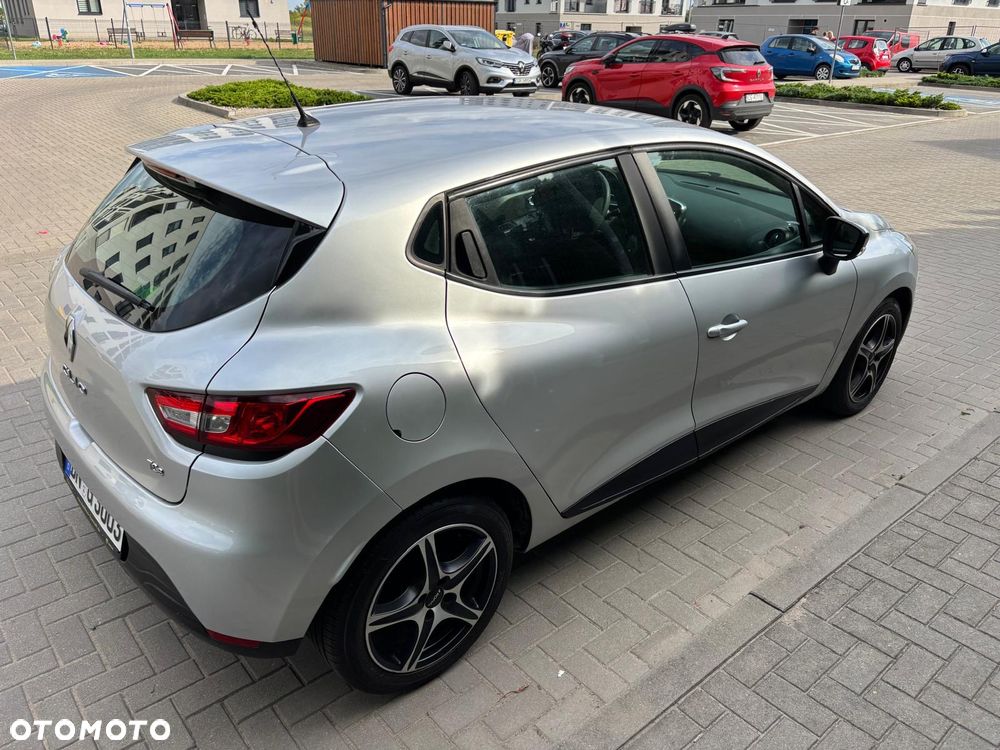Renault Clio TCe 90 Paris - 7