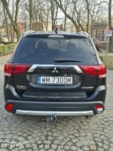 Mitsubishi Outlander 2.0 Intense 2WD CVT - 9