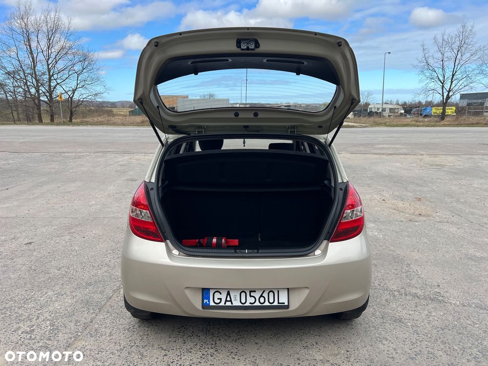 Hyundai i20 1.2 Classic - 8