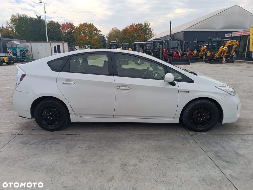 Toyota Prius - 6