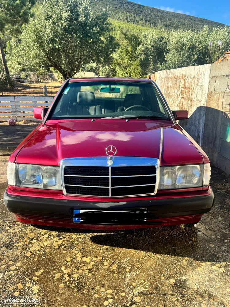 Mercedes-Benz A 190 - 1