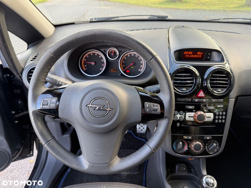 Opel Corsa 1.4 T Enjoy S&S - 12
