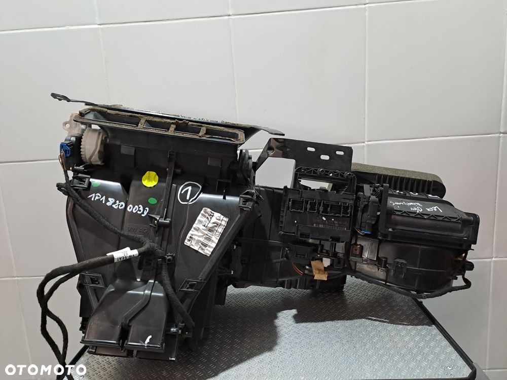 NAGRZEWNICA SEAT LEON II 2 TOLEDO KLIMATRONIC R2006 NR 1P1820003D