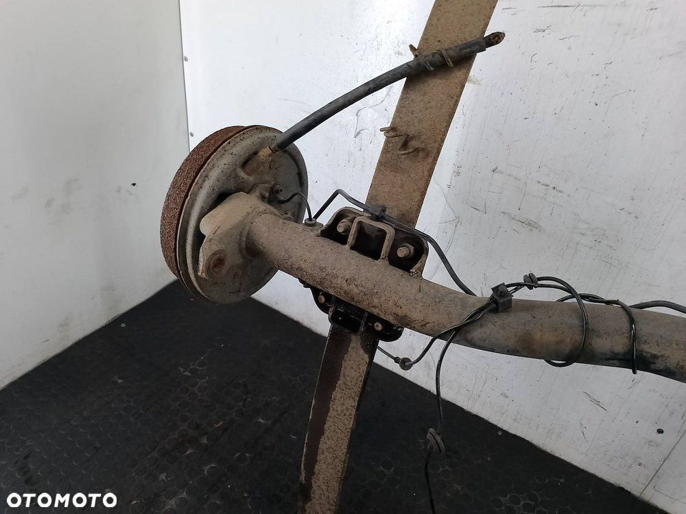 BELKA ZAWIESZENIA, OŚ TYŁ  FIAT DOBLO I FL 1.9 JTD - 10