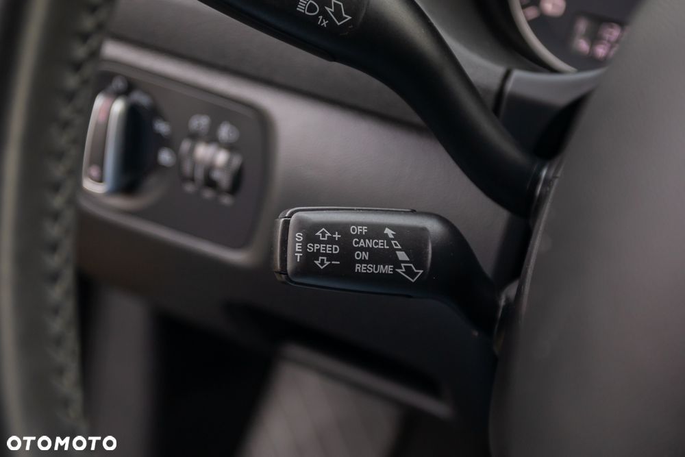 Audi A3 3-drzwiowe 2.0 TDI Ambition S tronic - 30