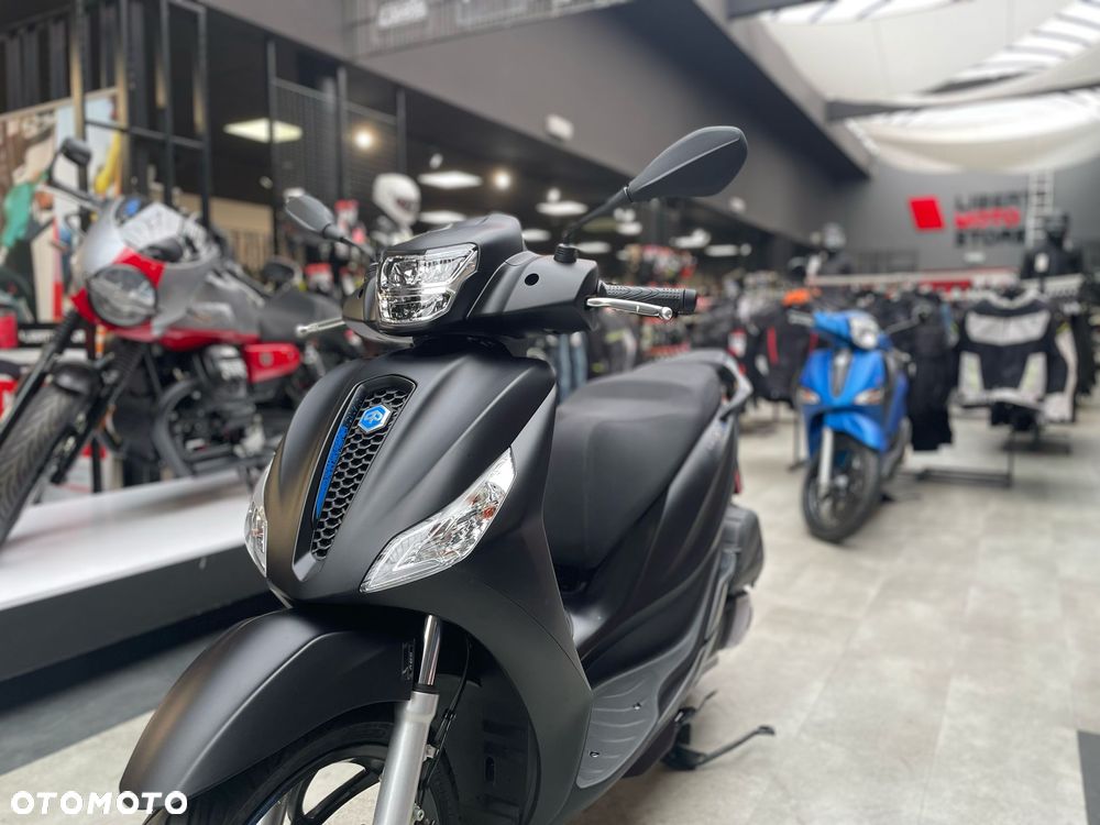 Piaggio Medley - 8