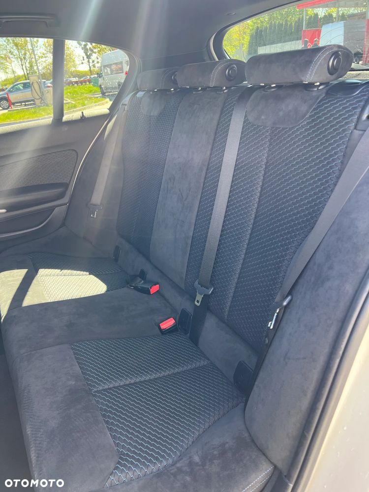 BMW Seria 1 118i M Sport Shadow - 17