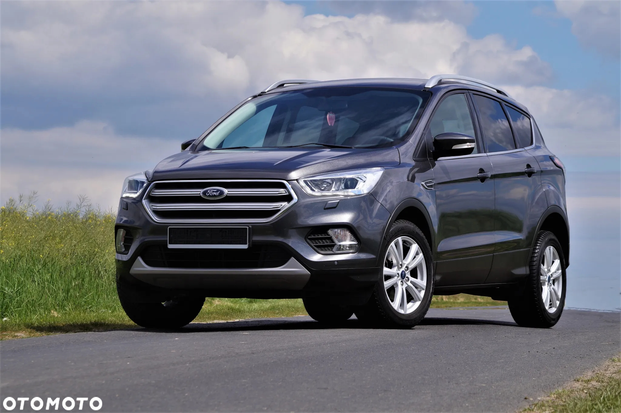 Ford Kuga - 8