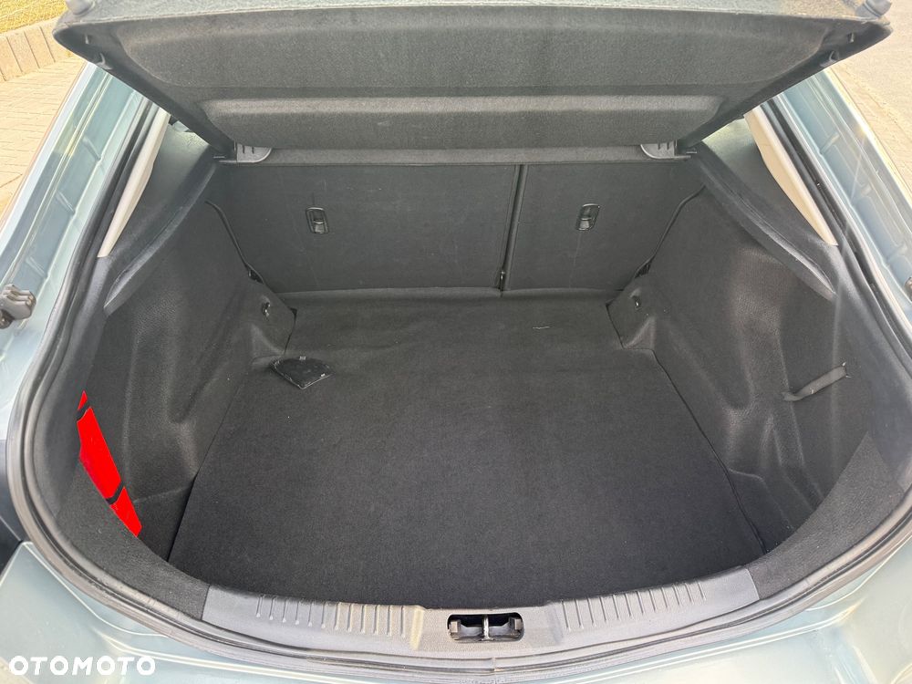 Ford Mondeo 2.5 Ghia X - 23