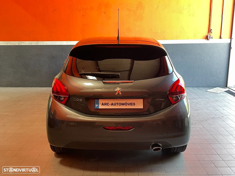 Peugeot 208 1.6 BlueHDi GT Line - 4
