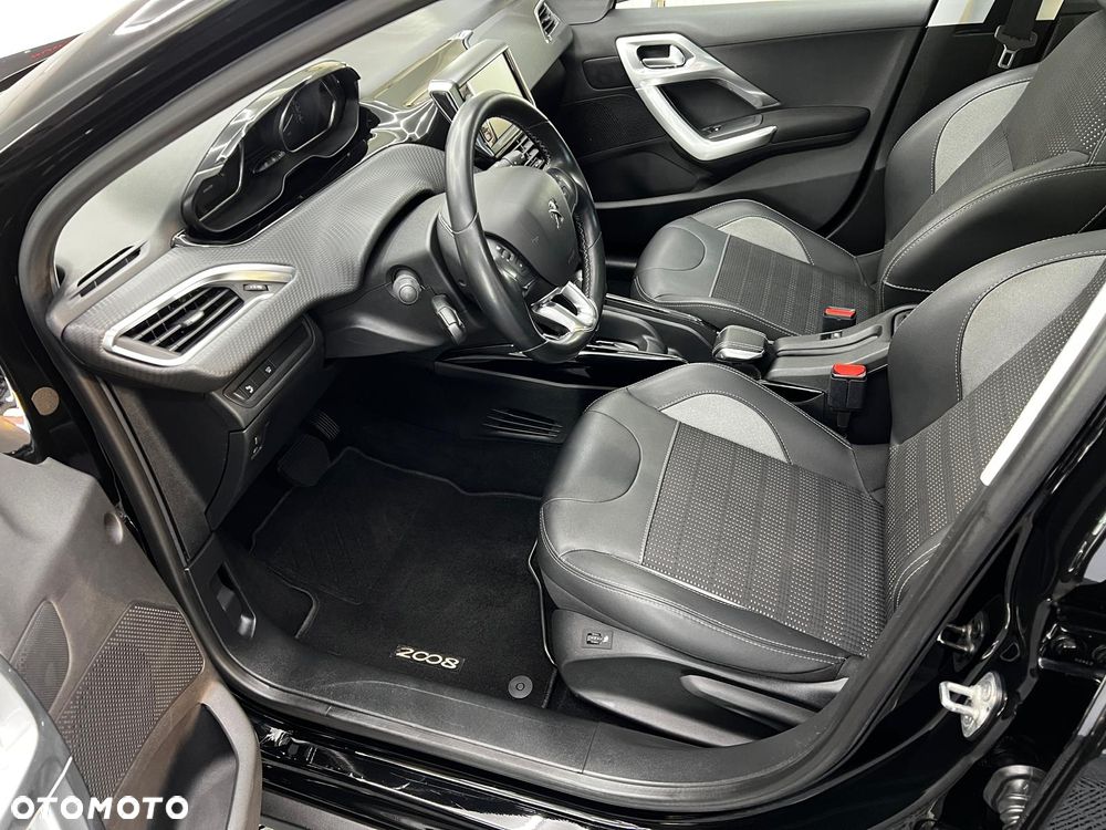 Peugeot 2008 PureTech 130 Stop&Start EAT6 Black Edition - 9