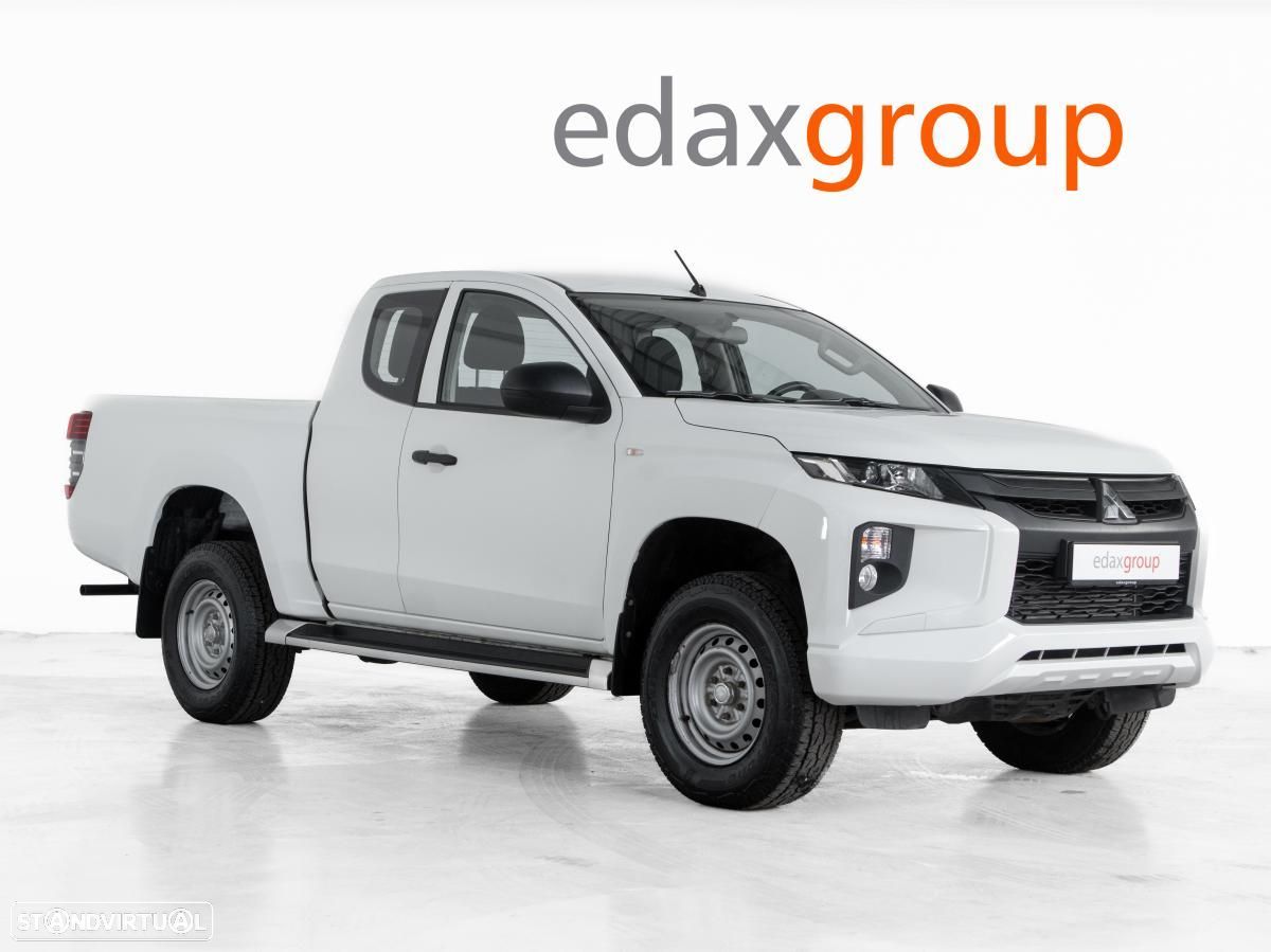 Mitsubishi L200 2.4 DI-D CLUB CAB INVITE 3L 4WD - 1