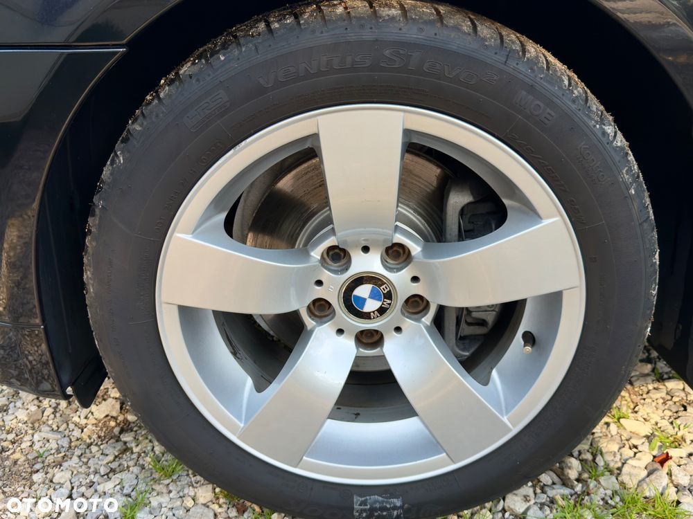 BMW Seria 5 520d Edition Sport - 8