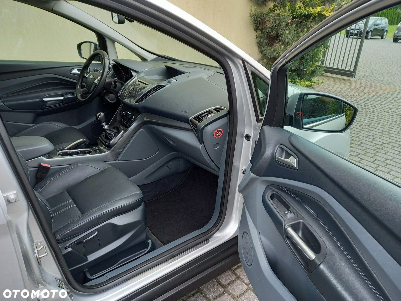 Ford C-MAX 1.6 TDCi Titanium - 21