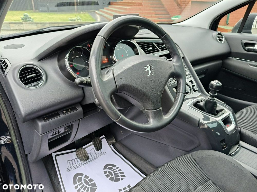 Peugeot 5008 - 15