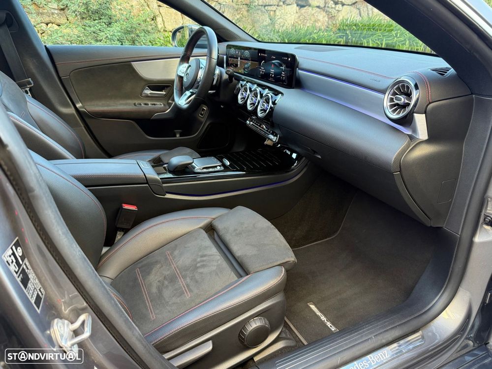 Mercedes-Benz CLA 250 e AMG Line - 24