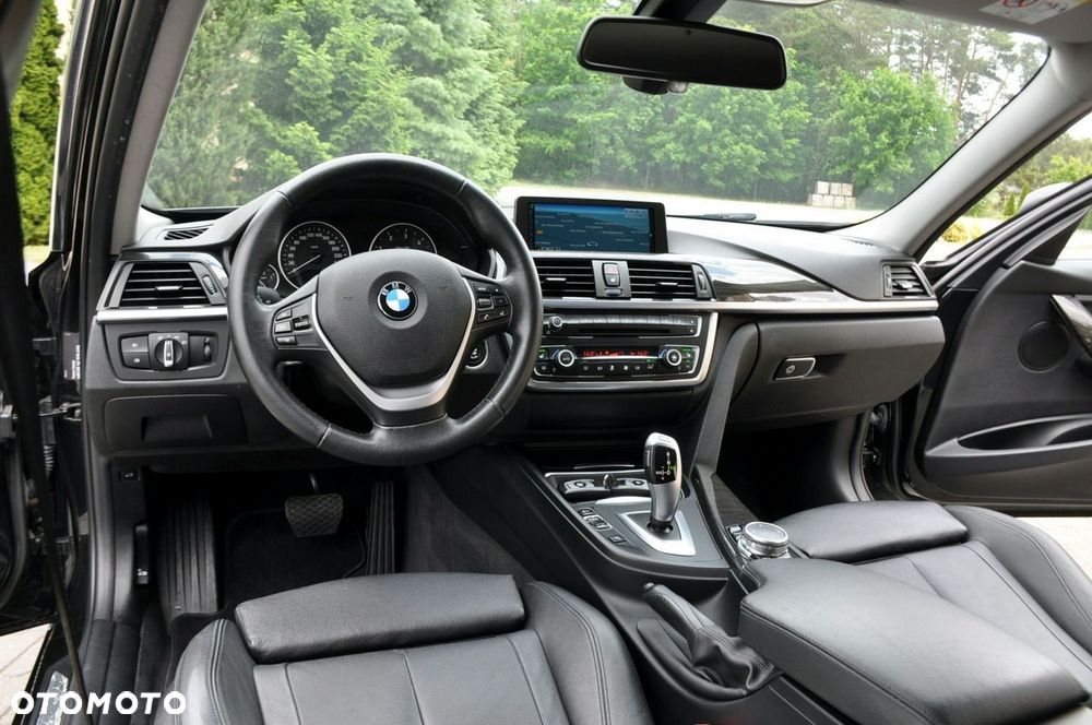 BMW Seria 3 - 28