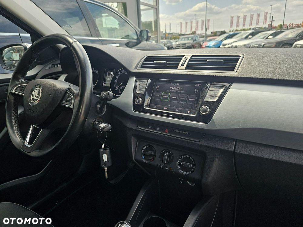 Skoda Fabia - 22
