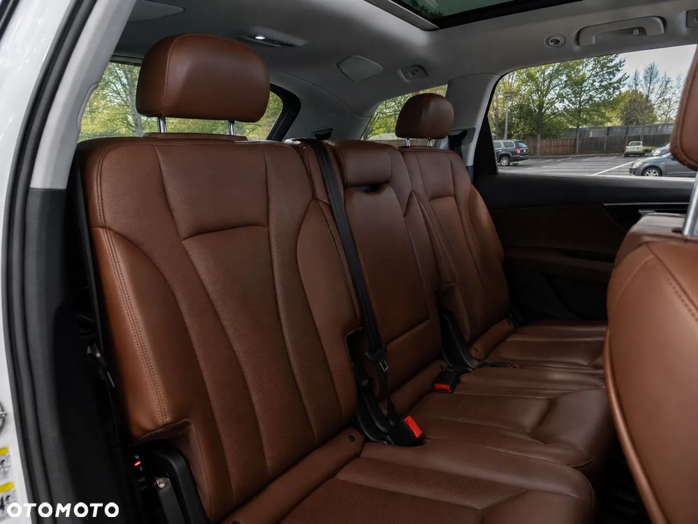 Audi Q7 - 19