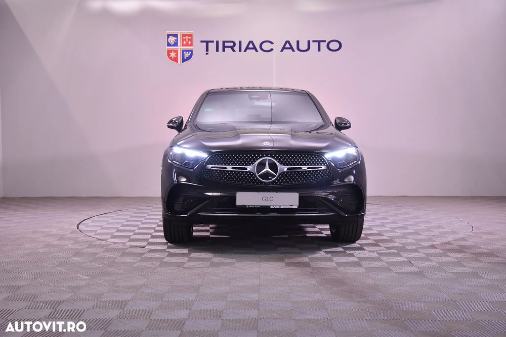 Mercedes-Benz GLC 300 e 4MATIC PHEV - 8