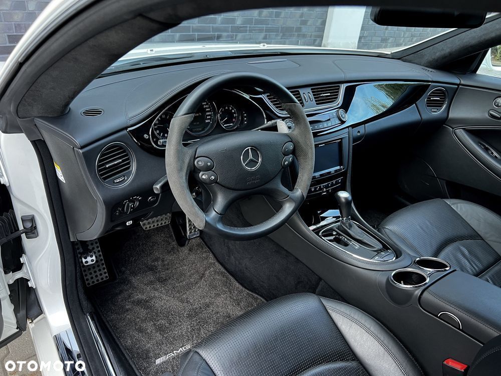 Mercedes-Benz CLS 63 AMG - 39