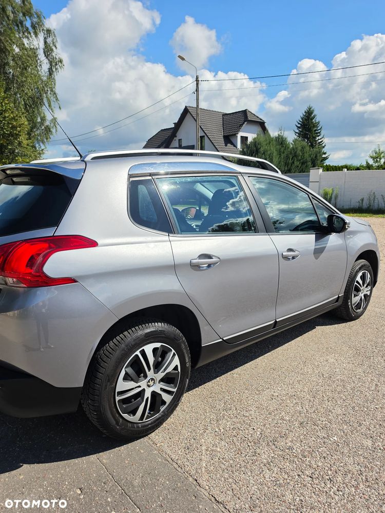 Peugeot 2008 - 13