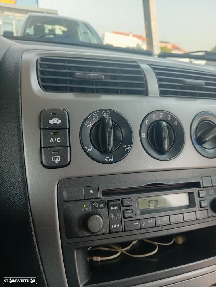 Honda Civic 1.4 LS - 8