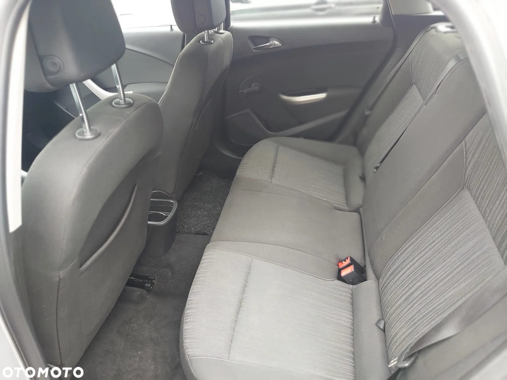 Opel Astra - 17