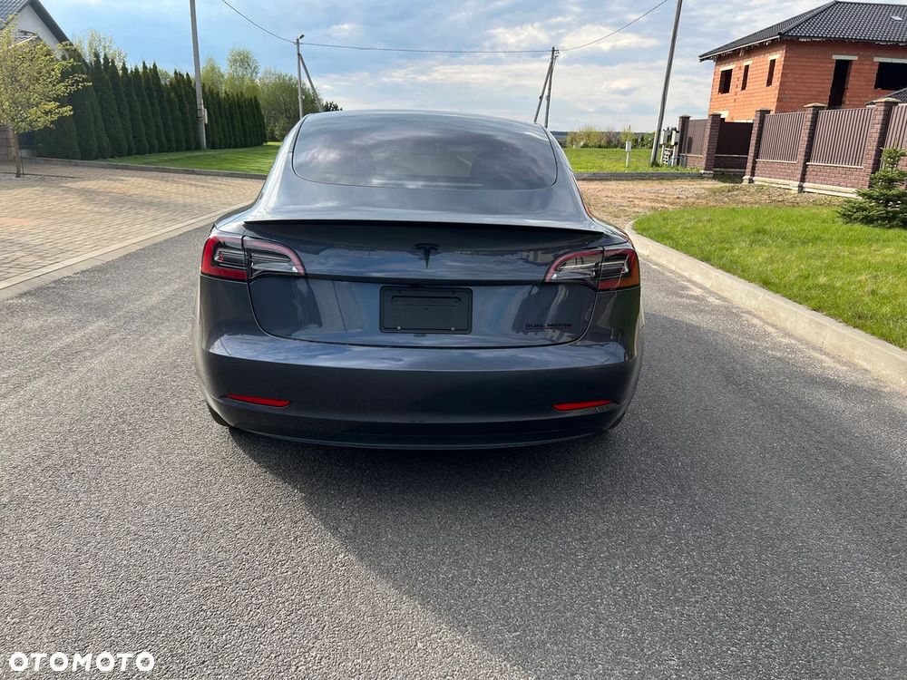 Tesla Model 3 Langstreckenbatterie Allradantrieb Dual Motor - 6