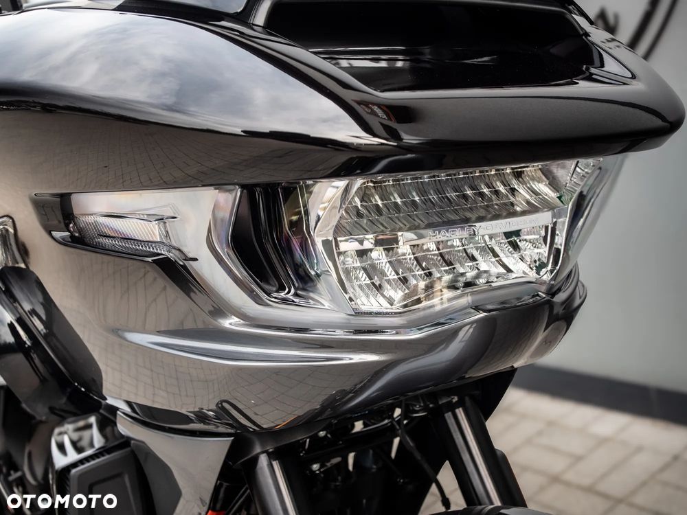 Harley-Davidson Touring Road Glide - 9