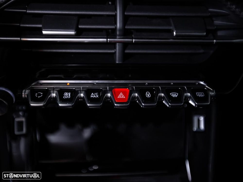 Peugeot e-2008 50 kWh Allure Pack - 17