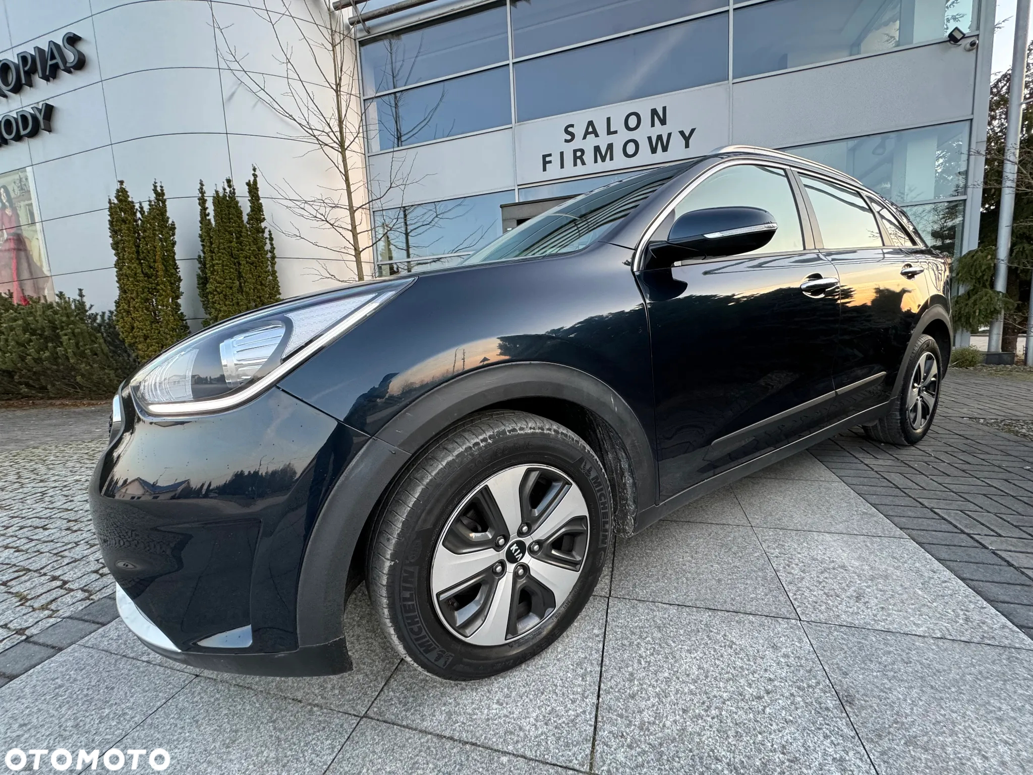 Kia Niro 1.6 GDI Hybrid Business Line - 14